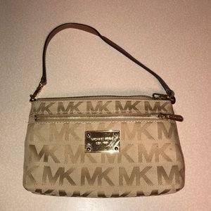 Michael Kors Wristlet